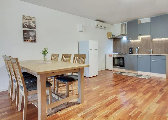 Ilsabe - 25km From The Sea By Interhome *